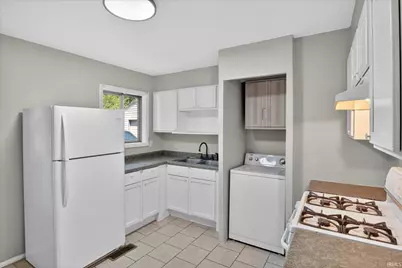 1403 E Ireland Road, South Bend, IN 46614 - Photo 7