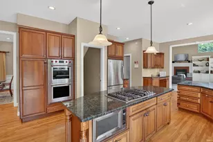 61705 Greentree Dr, South Bend, IN 46614 - Photo 17
