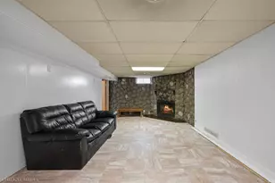 3718 Surrey Ln, South Bend, IN 46628 - Photo 25