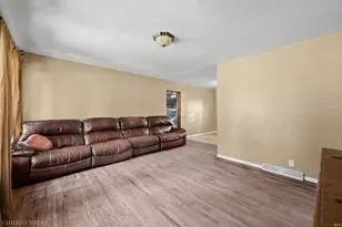 3718 Surrey Ln, South Bend, IN 46628 - Photo 15