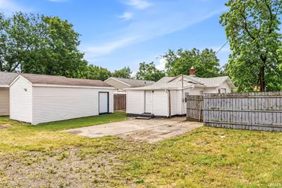 914 W Marion Street, Mishawaka, IN 46545 - Photo 25