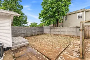914 W Marion St, Mishawaka, IN 46545 - Photo 23