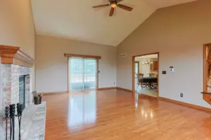 50820 Stonebridge Dr, Granger, IN 46530 - Photo 9