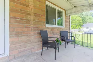 1134 Kinyon St, South Bend, IN 46616 - Photo 5