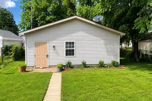 1413 E Fox St, South Bend, IN 46613 - Photo 9