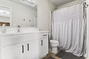 4326 Douthart Pl, Mishawaka, IN 46544 - Photo 9
