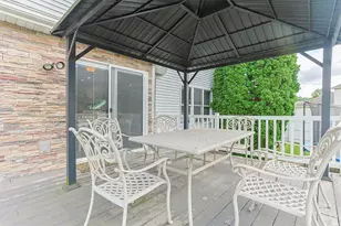 53051 Woodmar Dr, Granger, IN 46530 - Photo 7
