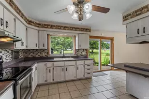 7232 E Heritage Dr, Pierceton, IN 46562 - Photo 11