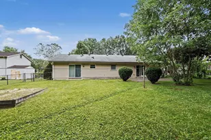 6227 York Rd, South Bend, IN 46614 - Photo 21