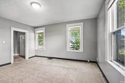922 E Grove Street, Mishawaka, IN 46545 - Photo 5