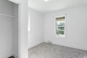 1419 Van Buren St, South Bend, IN 46628 - Photo 9
