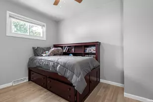 1606 E Fox St, South Bend, IN 46613 - Photo 13