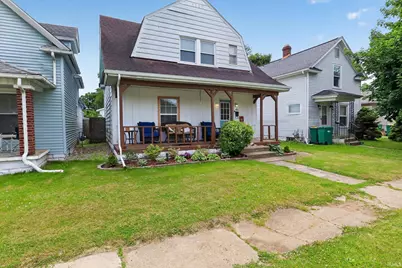 425 W Broadway Street, Mishawaka, IN 46545 - Photo 1