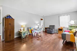 26660 Lakeview Dr, Elkhart, IN 46514 - Photo 5