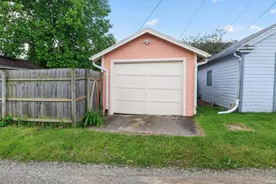 625 E Eckman Street, South Bend, IN 46614 - Photo 35