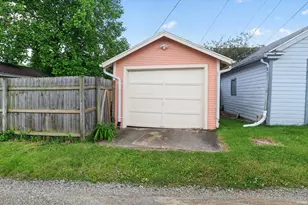 625 E Eckman St, South Bend, IN 46614 - Photo 35