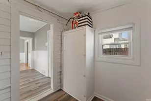 310 N Sunnyside St, South Bend, IN 46615 - Photo 11