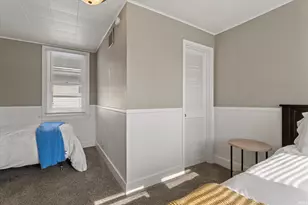 310 N Sunnyside St, South Bend, IN 46615 - Photo 25