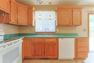 10205 Rosewood Ct, Osceola, IN 46561 - Photo 11