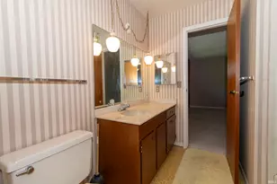 2711 Northside Blvd, South Bend, IN 46615 - Photo 27