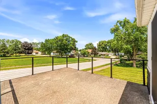 664 N Oakland St, Mishawaka, IN 46544 - Photo 5