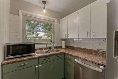 3426 Oxford Lane, South Bend, IN 46615 - Photo 7