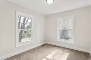 1015 Allen St, South Bend, IN 46616 - Photo 29