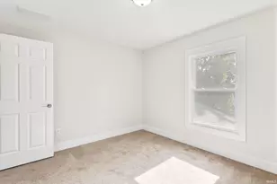 1015 Allen St, South Bend, IN 46616 - Photo 33