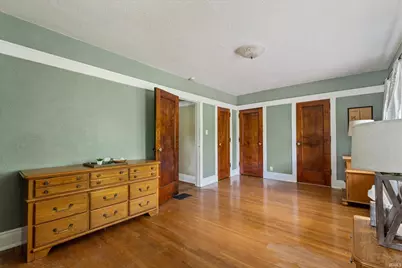 420 W Madison Street, South Bend, IN 46601 - Photo 21