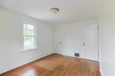 1425 Wall Street, South Bend, IN 46615 - Photo 31