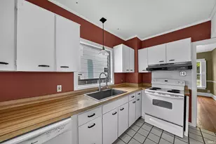 302 Ostemo Pl, South Bend, IN 46617 - Photo 9