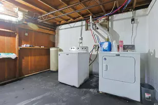 1901 N Brookfield St, South Bend, IN 46628 - Photo 27