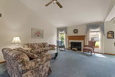 4207 Hunter Run Circle, South Bend, IN 46628 - Photo 5