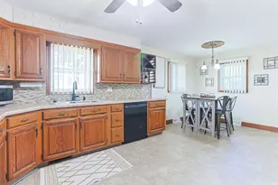 1005 Violet Rd, Elkhart, IN 46514 - Photo 9