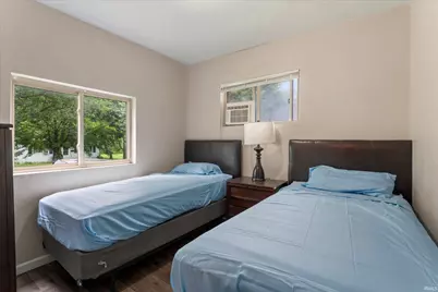 1218 Kinyon Street, South Bend, IN 46616 - Photo 15
