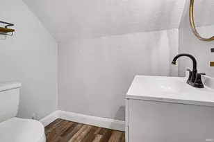 401 W 6th St, Mishawaka, IN 46544 - Photo 13