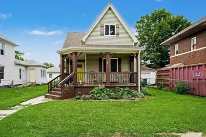 401 W 6th Street, Mishawaka, IN 46544 - Photo 1
