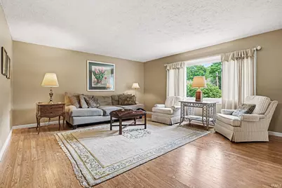 121 S Twyckenham Drive, South Bend, IN 46617 - Photo 5