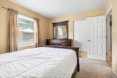 121 S Twyckenham Drive, South Bend, IN 46617 - Photo 17