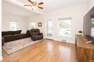 209 Indiana Ave, Mishawaka, IN 46544 - Photo 5