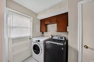 1915 Churchill Dr, South Bend, IN 46617 - Photo 21