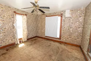 154 Middlebury St, Elkhart, IN 46516 - Photo 11