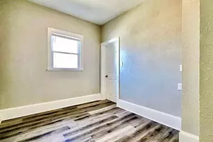 2819 Mishawaka Ave, South Bend, IN 46615 - Photo 9