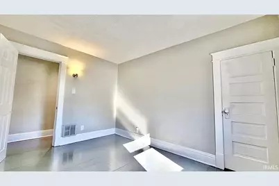 2819 Mishawaka Avenue, South Bend, IN 46615 - Photo 19