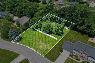 14455 Worthington Dr, Granger, IN 46530 - Photo 1