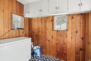 1013 S 34th St, South Bend, IN 46615 - Photo 17