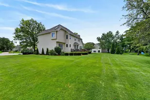 50738 Pickett Ridge Ct, Granger, IN 46530 - Photo 29