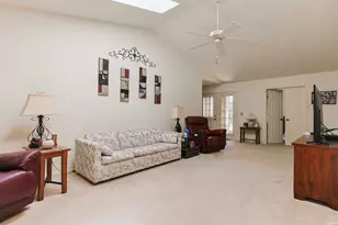18375 Farm Ln, South Bend, IN 46637 - Photo 5