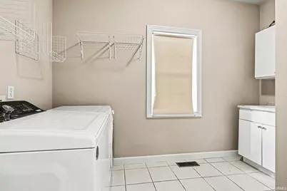 3909 Rockmount Lane, Mishawaka, IN 46544 - Photo 17