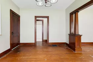 2201 Catalpa St, South Bend, IN 46613 - Photo 19